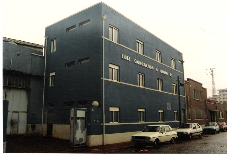 Luiz Gonçalves & Irmão – Caldeiraria - A migração da fábrica para Valongo, libertou espaço para construção urbana - Grijó